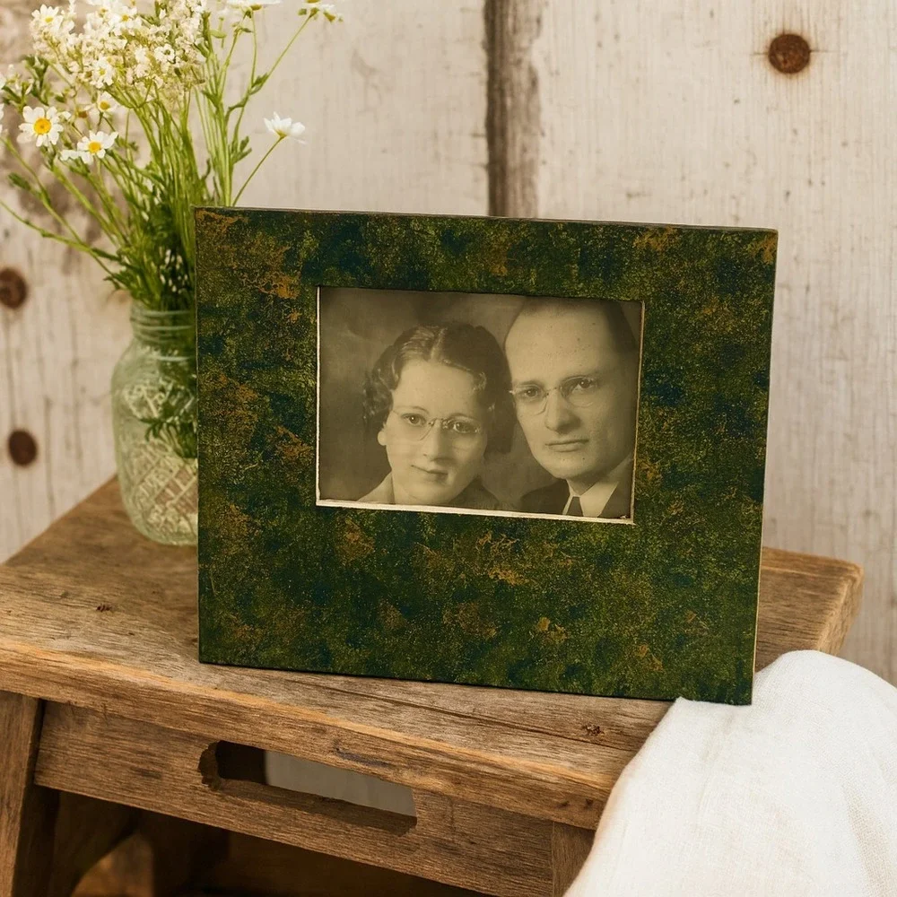Danielson Designs Hand-Painted Frame Signed Didi Parkin 1996 Green Marbled